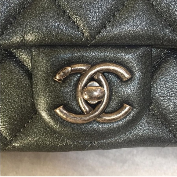 Chanel mini flap bag - Picture 5 of 7